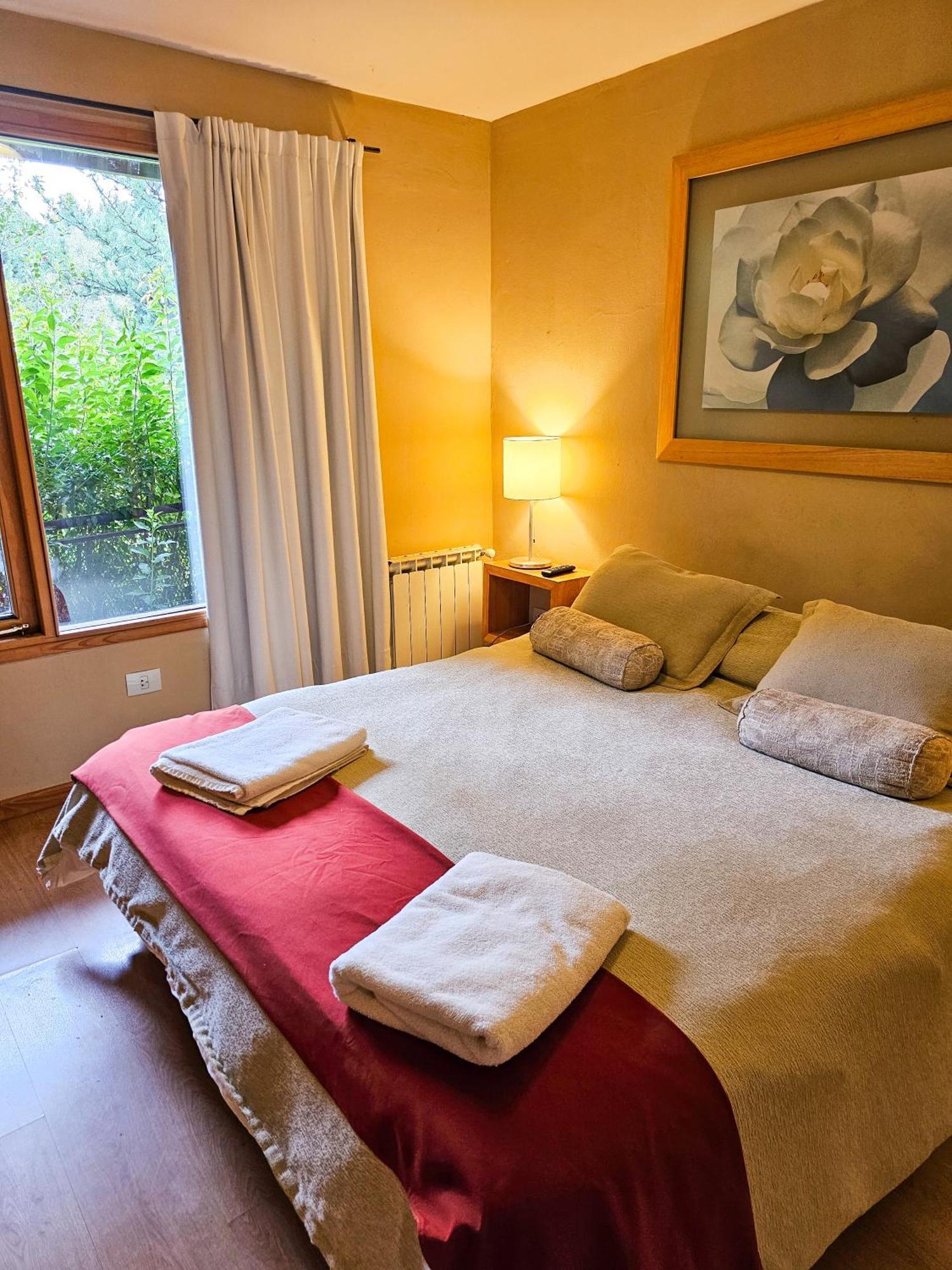 Das Rosenhaus Apart Hotel By Rosas Blancas San Martín de los Andes Quarto foto